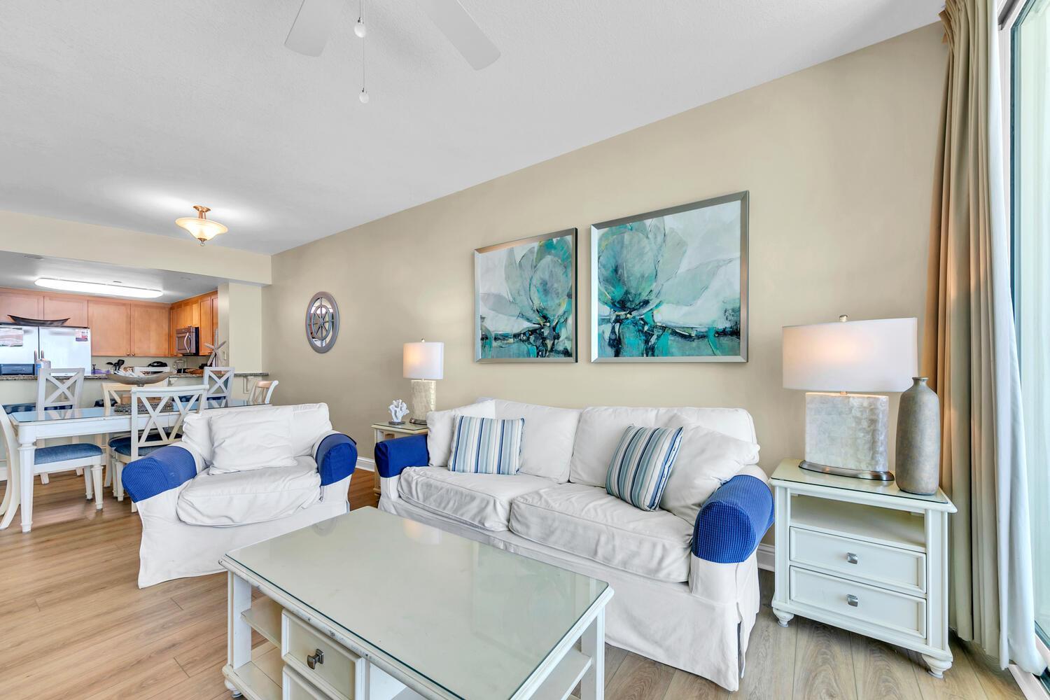 Aqua 1207 By Emerald Coast Retreats Panama City Beach
