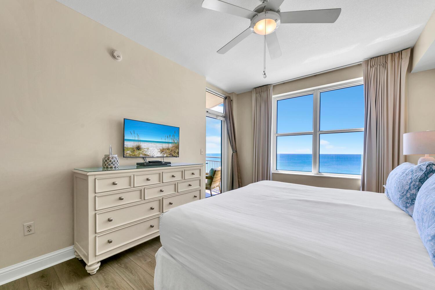 Apartment Aqua 1207 By Emerald Coast Retreats Panama City Beach