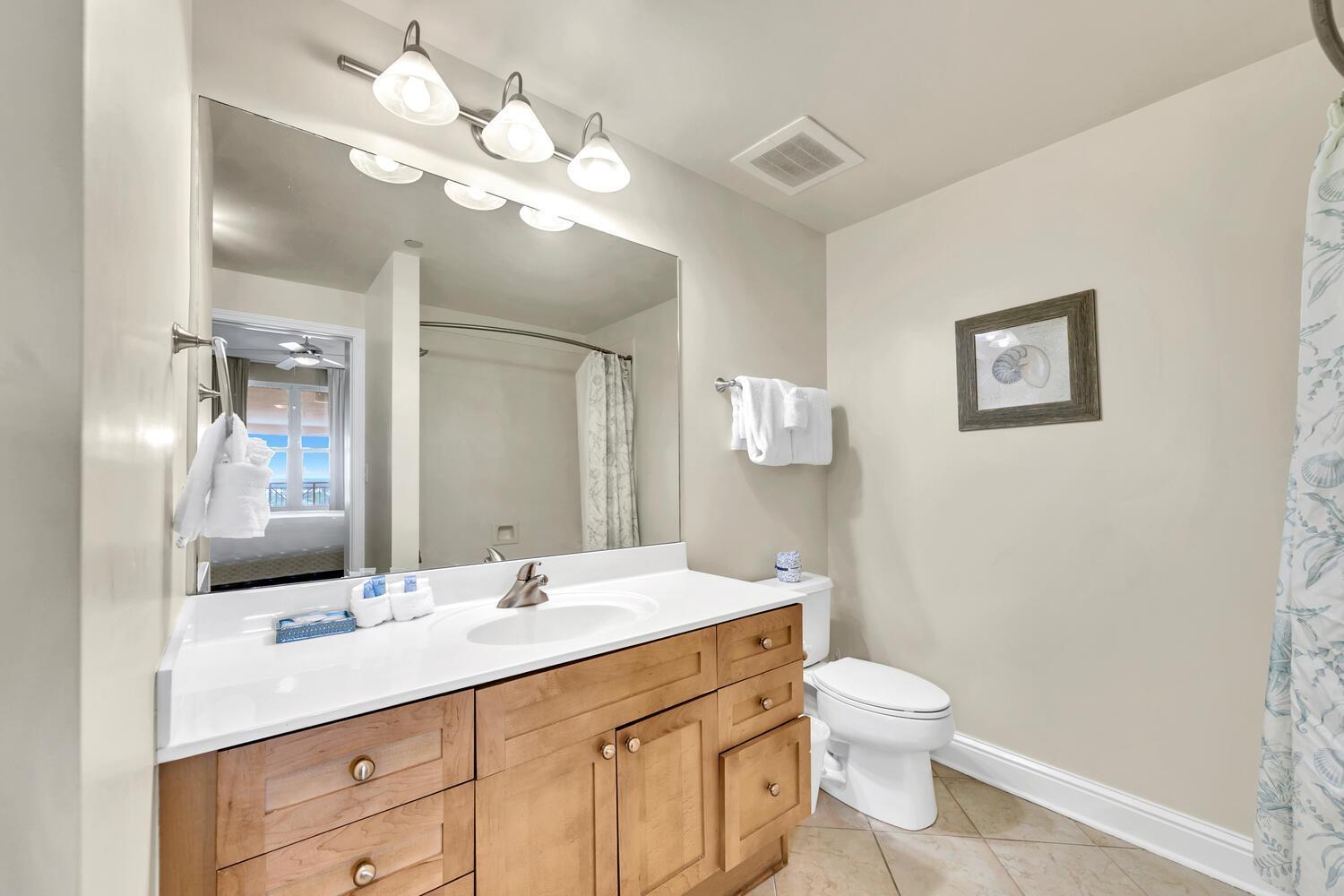 Aqua 1207 By Emerald Coast Retreats * Panama City Beach